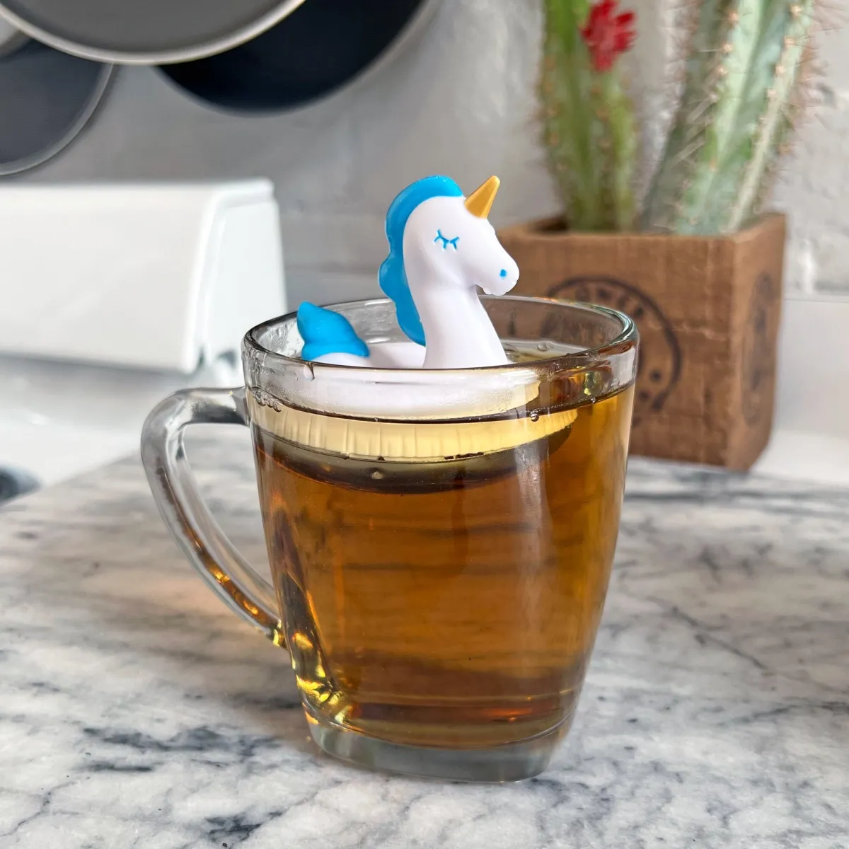 Shop All Table | Tea Infusers>Genuine Fred FLOAT-TEA - Unicorn