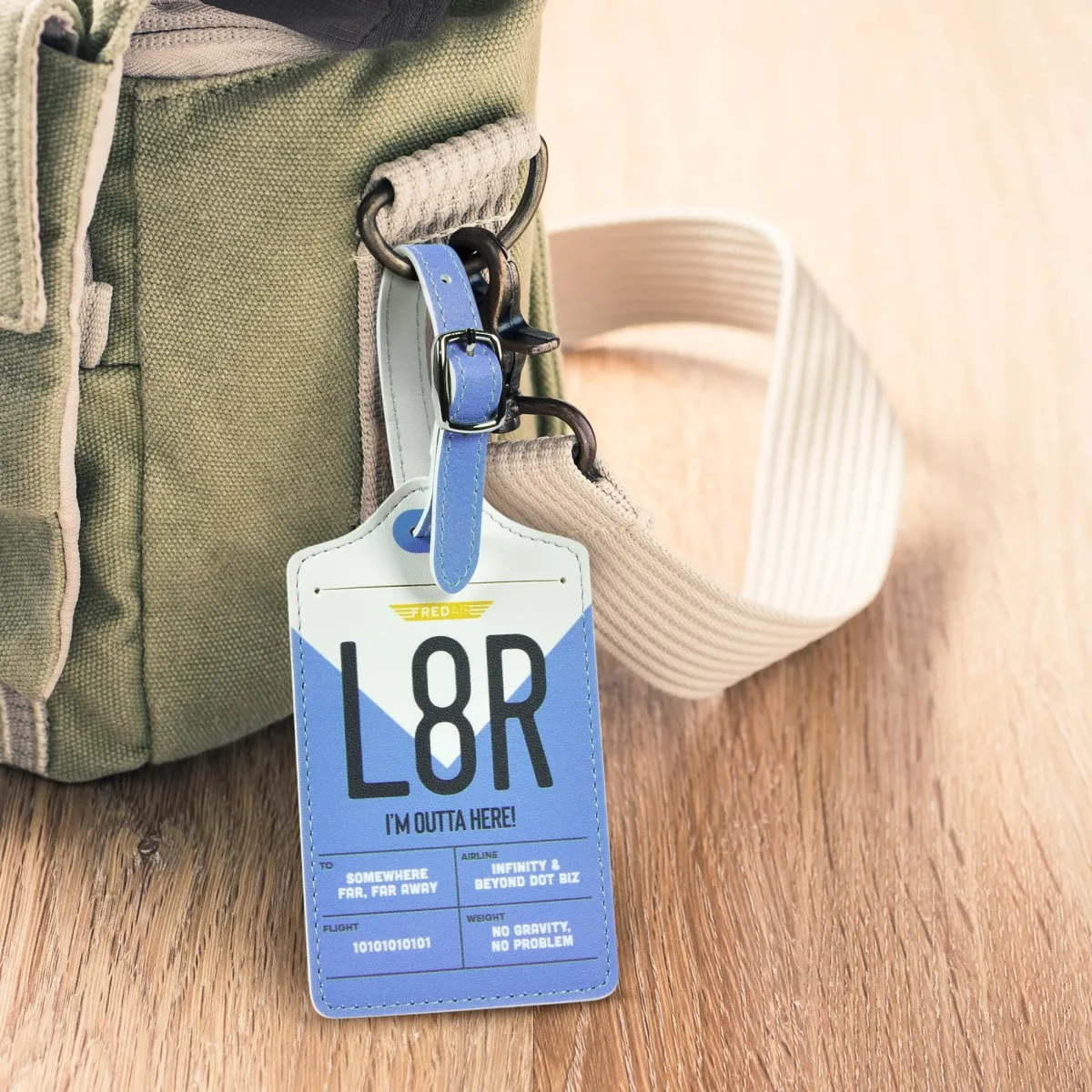 Passports | Luggage Tags>Genuine Fred LUGGAGE TAG: L8R