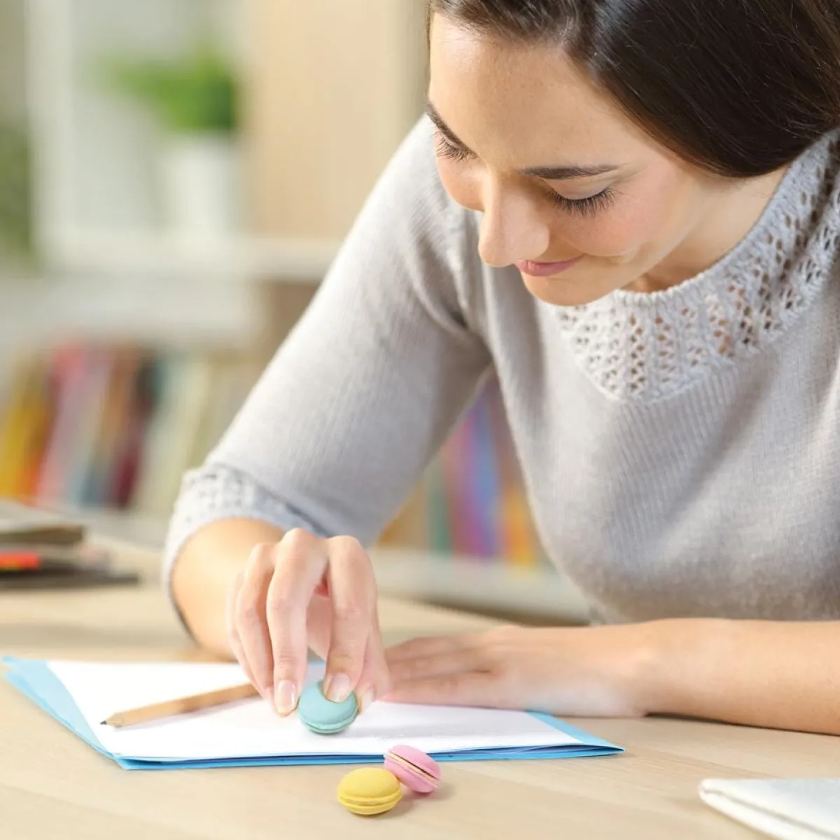 Erasers + Shapeners>Genuine Fred SWEET MISTAKES - MACARON